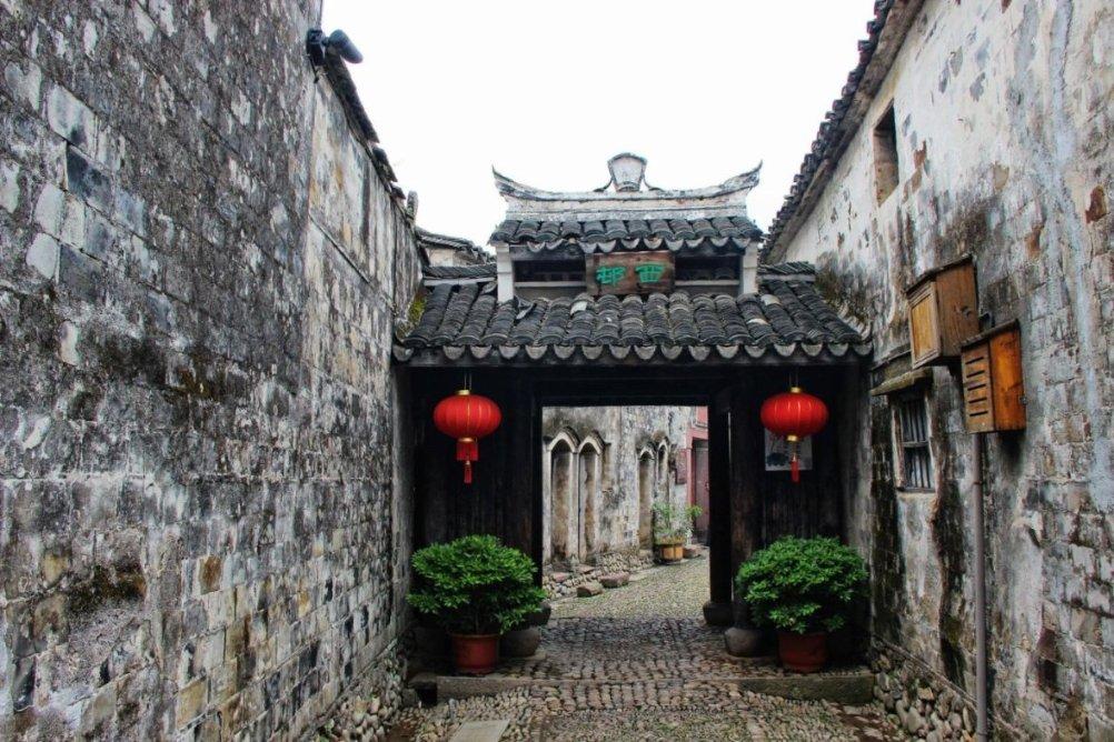多学科合作切除肿瘤 他们是生命的“守门员”